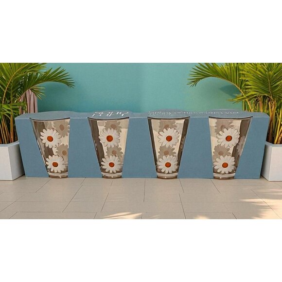 Soho Loft 4 Piece Daisy Flower Design Indoor/Outdoor Drinkware 14 Oz BPA Free - Picture 1 of 3